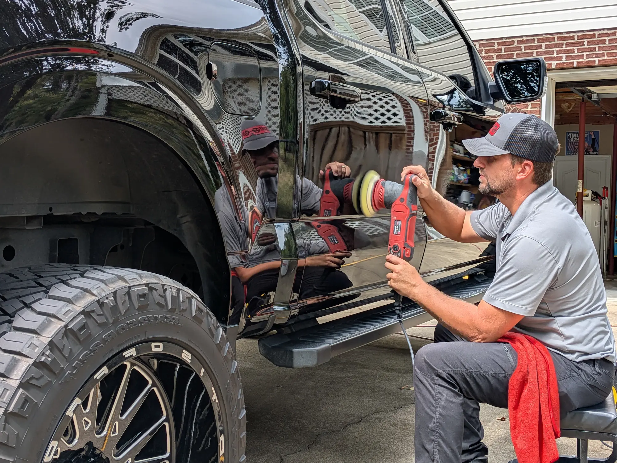 Mobile car detailing in a Cleveland, TN driveway